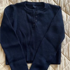 Long sleeve Cropped John Galt/Brandy Melville Shirt - Thick Material